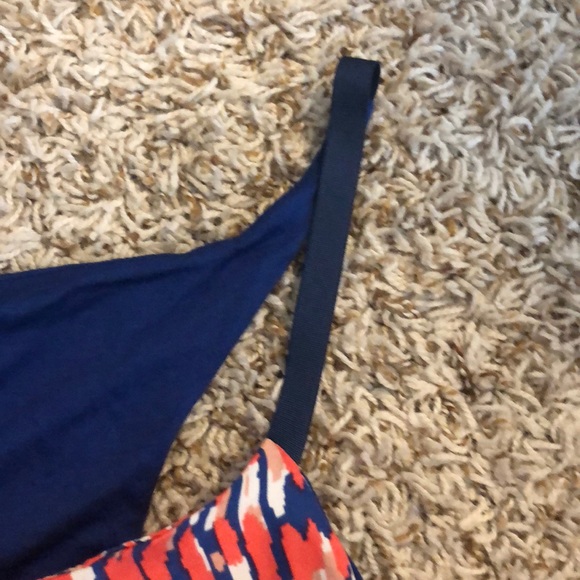 Multicolored sleeveless blouse - Picture 4 of 5